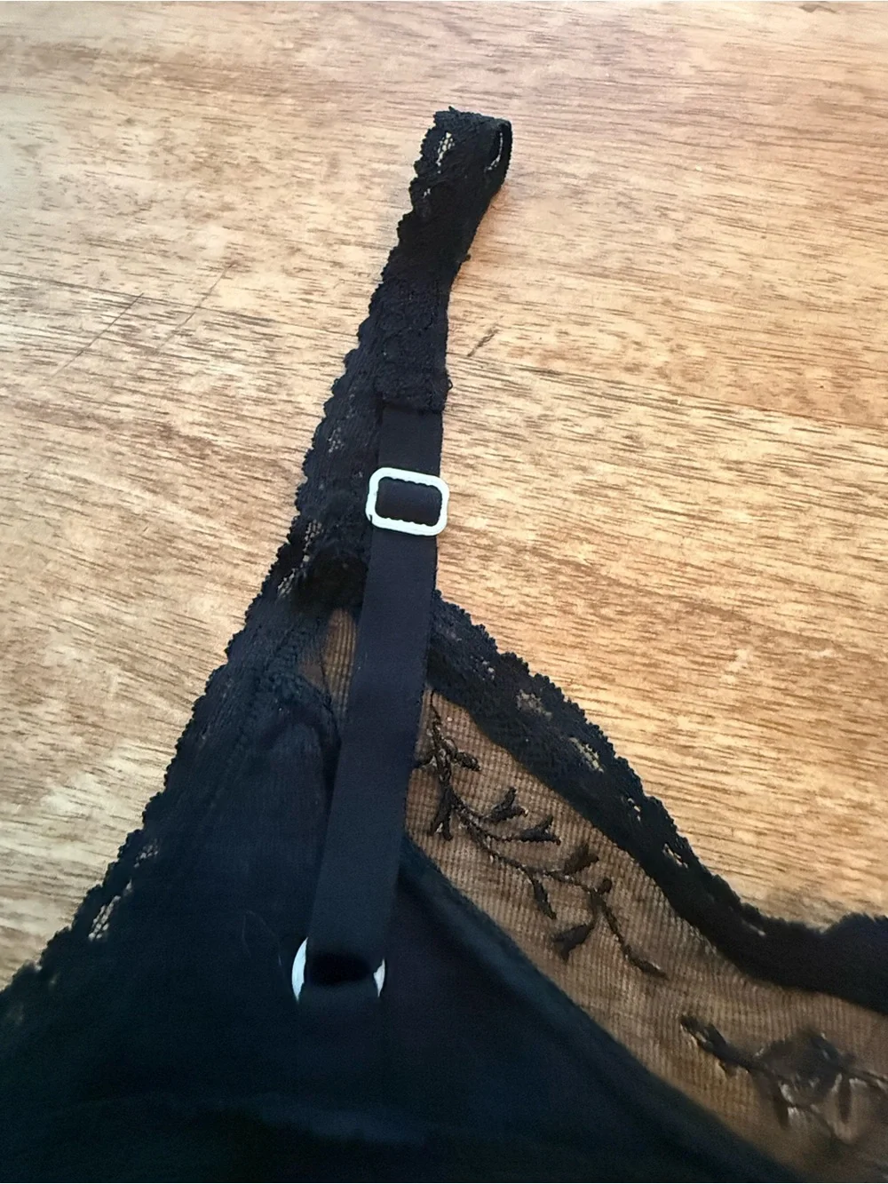 Free People. Black Cotton Lace/Pointelle Cami Tank. Size Small.